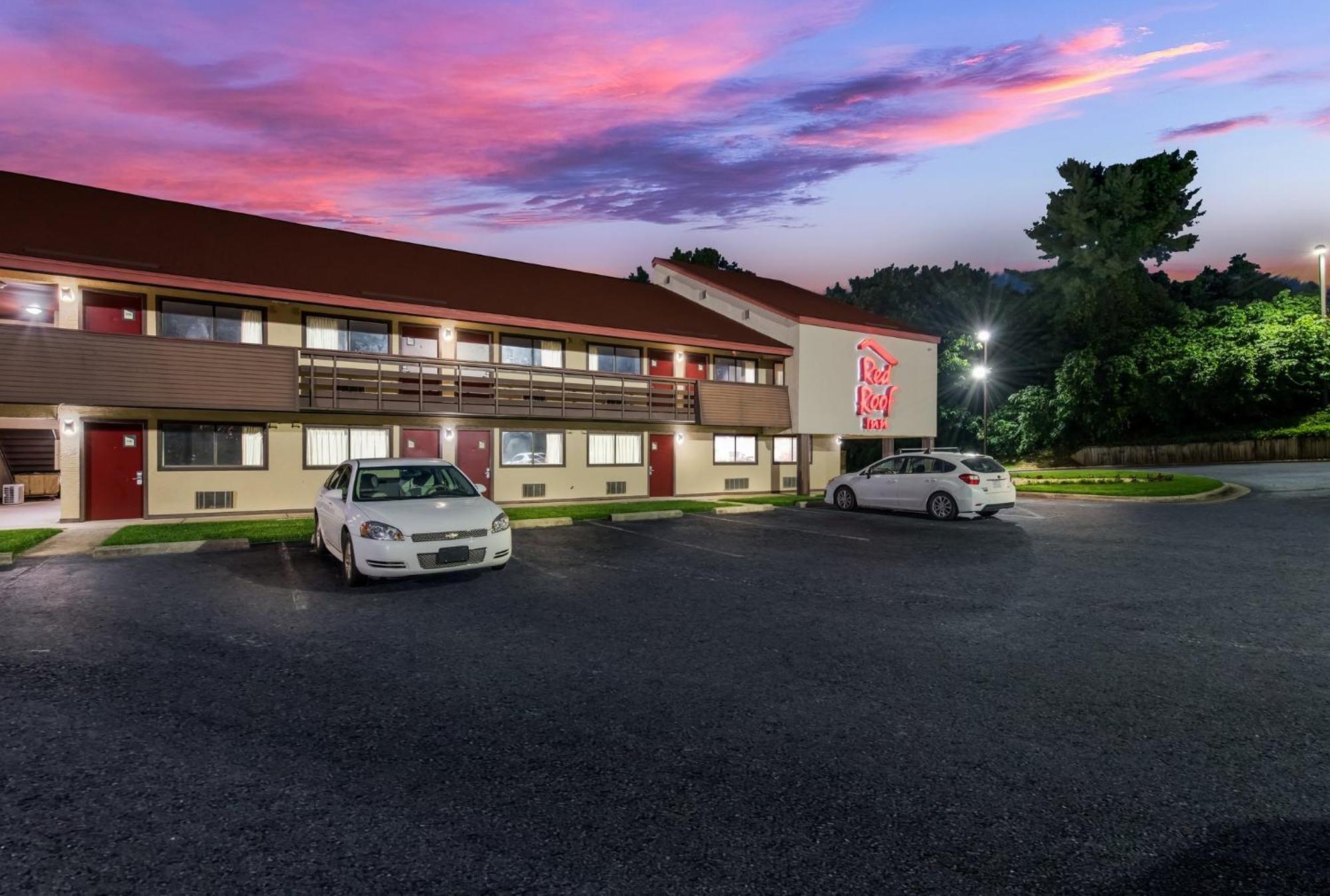 Red Roof Inn Hickory Eksteriør billede