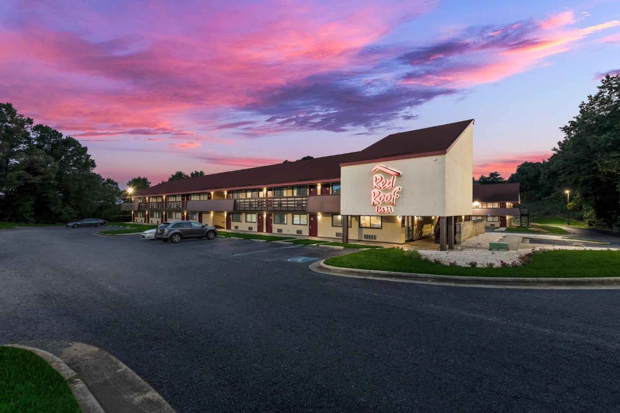 Red Roof Inn Hickory Eksteriør billede
