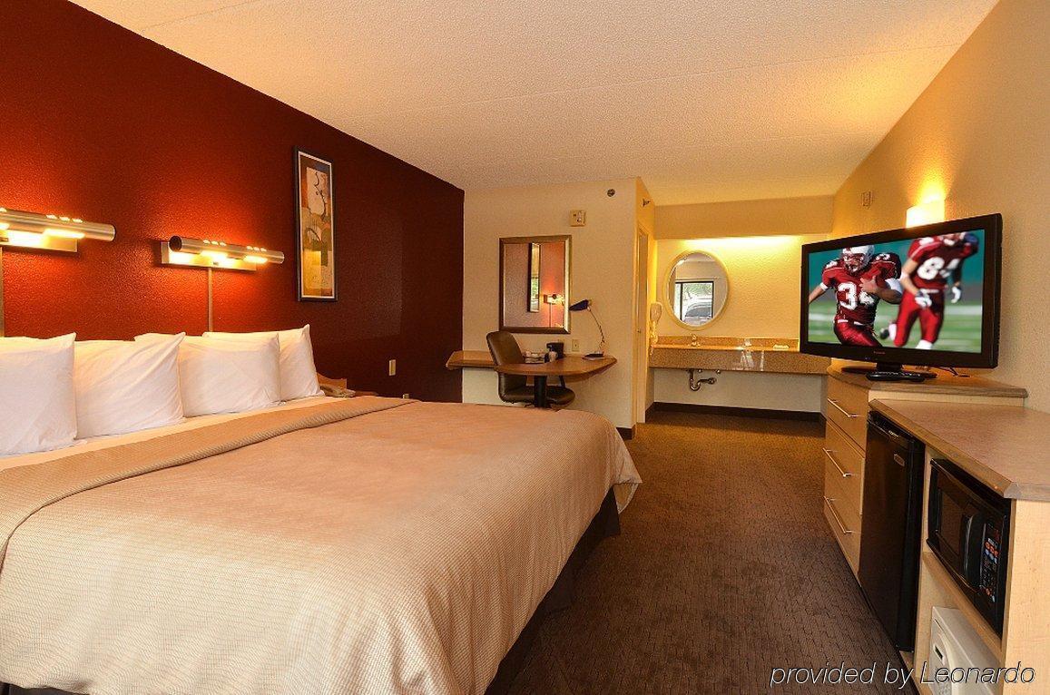 Red Roof Inn Hickory Eksteriør billede